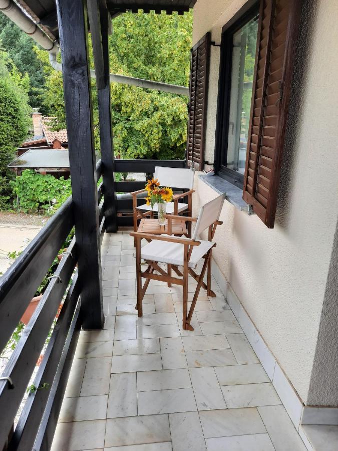 Pocitniska Hisa Parkfield Dragovan Metlika Buitenkant foto